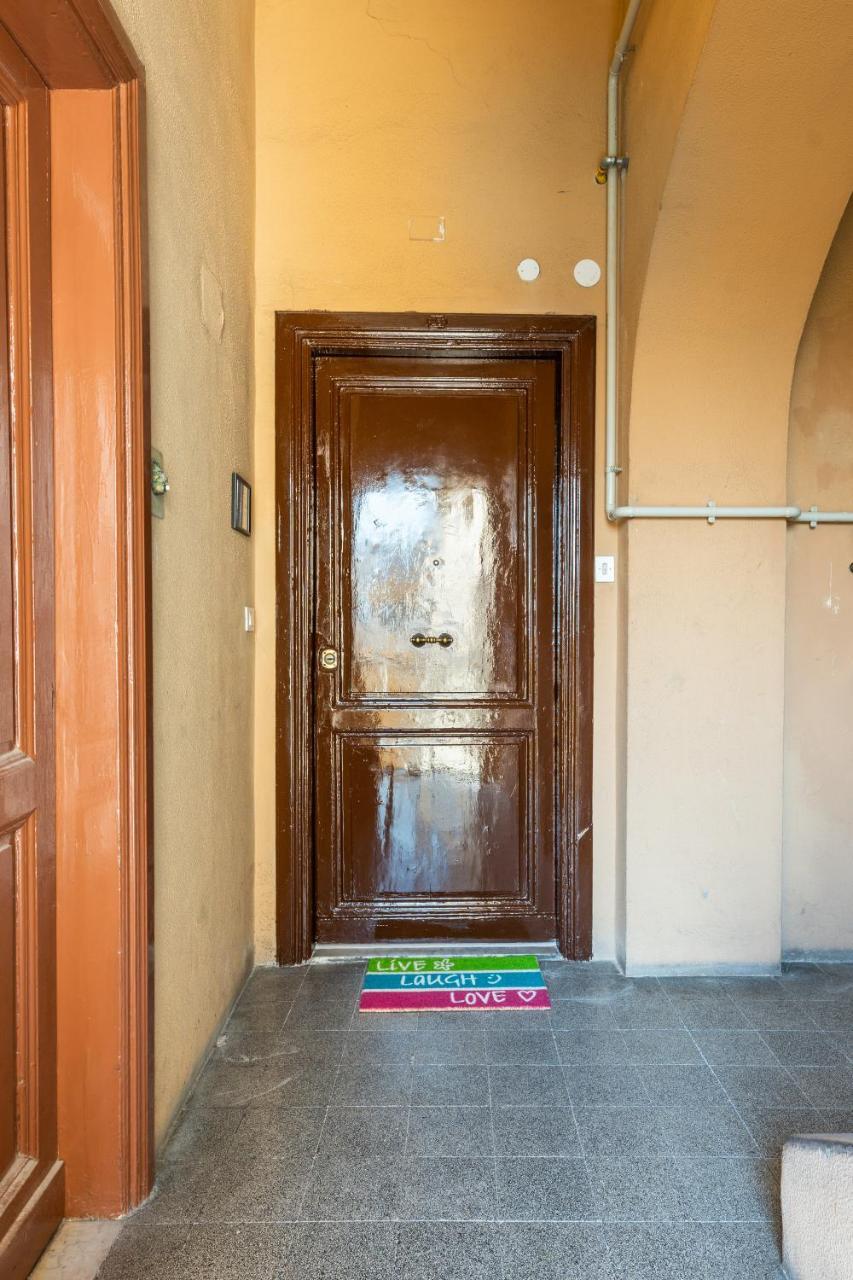 Lele San Lorenzo Pensión Roma
